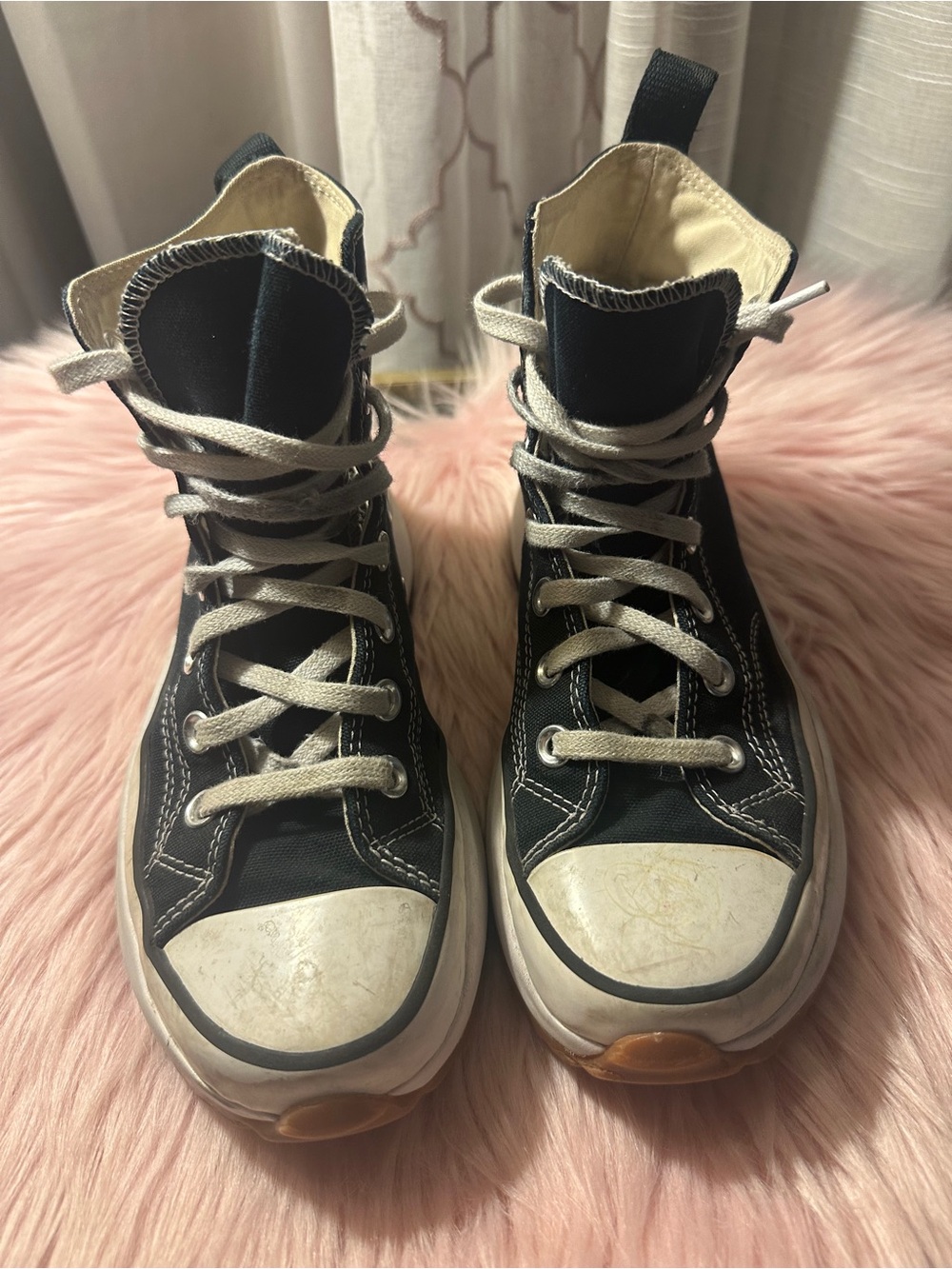 Converse Run
Star High Black 2019.